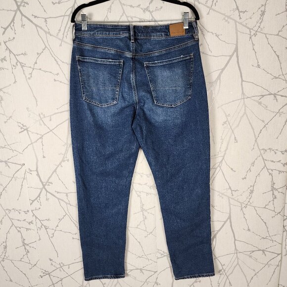 American Eagle Dark Wash Stretch Denim High Rise Tomgirl Jeans - Picture 2 of 10